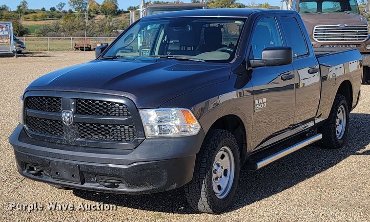 2020 Dodge Ram 1500  Quad Cab pickup truck - JG9803