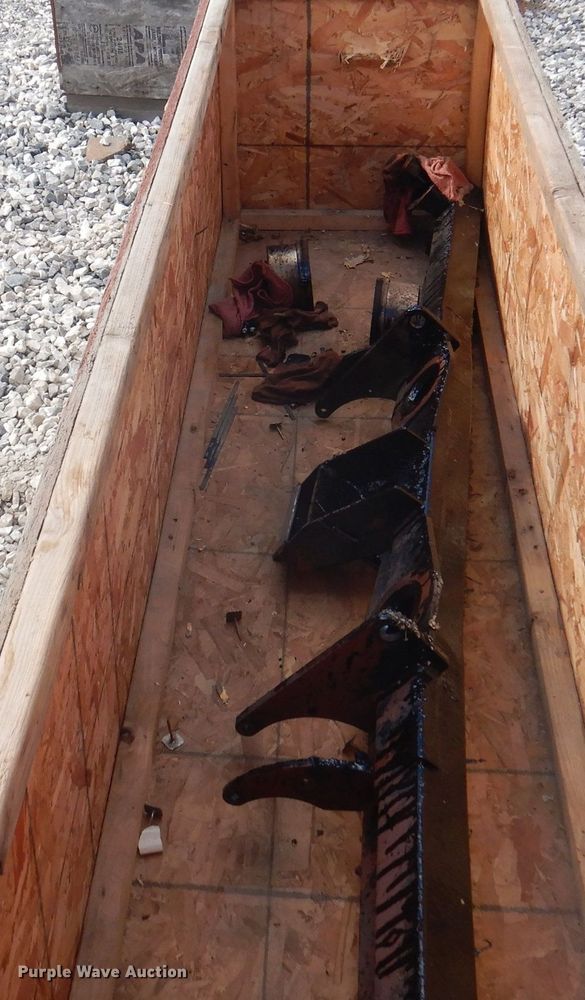 (2) 96&quot; W asphalt tar attachments - JY9604