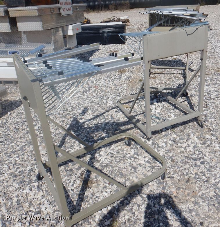 (3) storage racks - JY9621