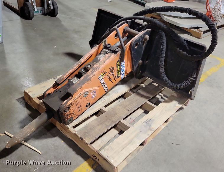 Stanley MB256  breaker - LO9799