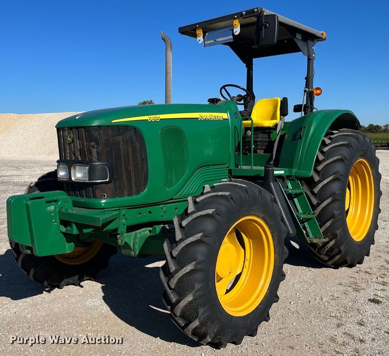 John Deere 6615  MFWD tractor - MG9494