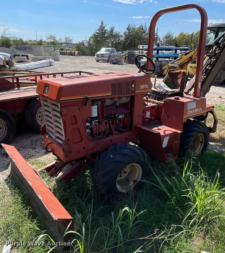 1997 Ditch Witch 3610  trencher - NA9659