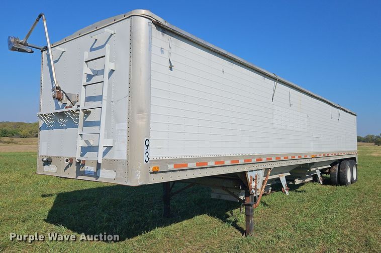 1993 Wilson DWH-200  grain trailer - DP2456