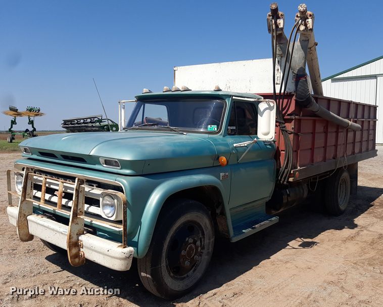 1966 Chevrolet 60  grain truck - EB9778