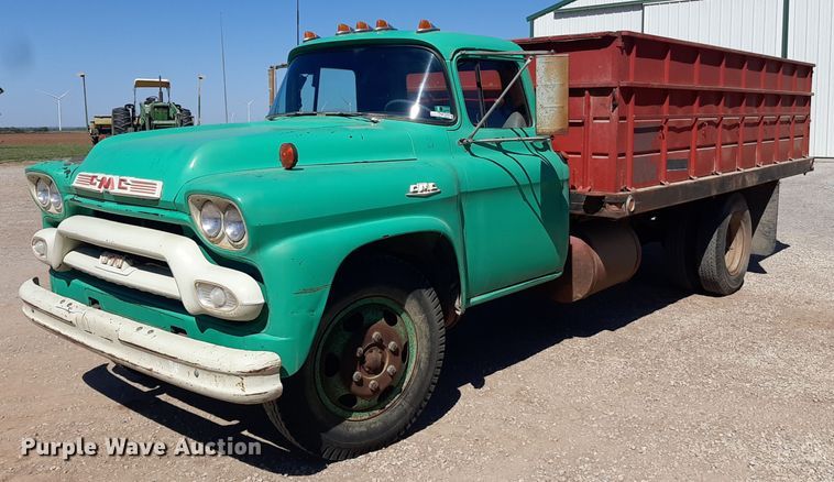 1959 GMC 370  grain truck - EB9786