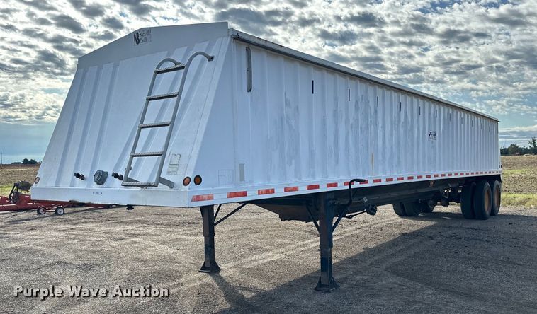 2006 Neville Built  grain Trailer - NP9676