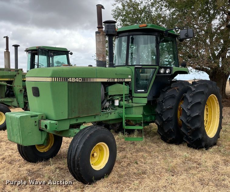 1982 John Deere 4840  tractor - NY9835