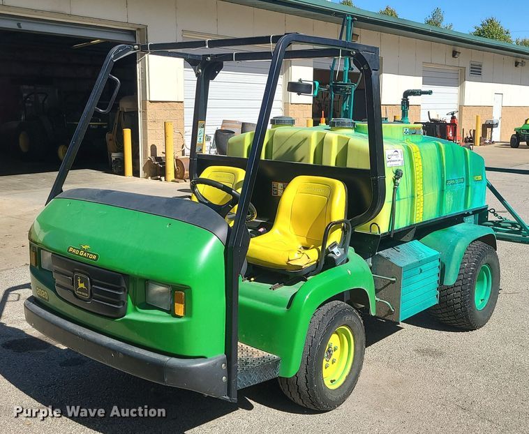 2004 John Deere Pro Gator 2020  sprayer - DI3032