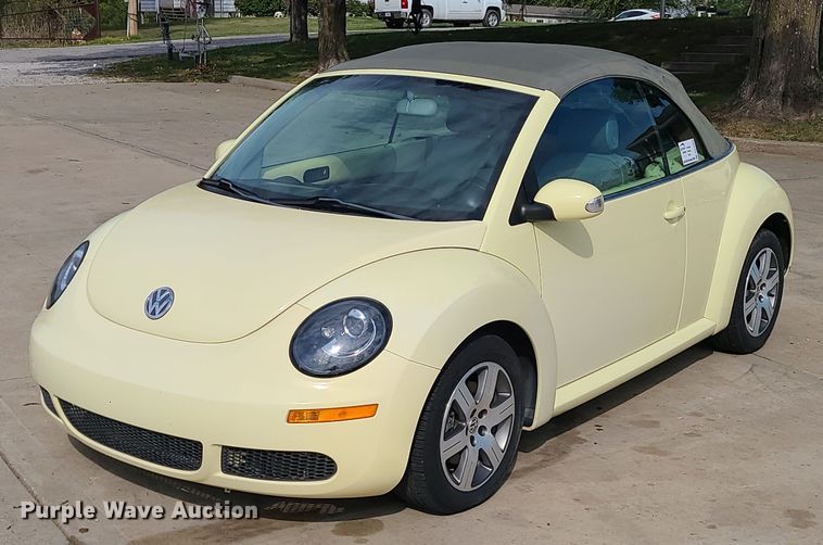 2006 Volkswagen Beetle  convertible - DK4098