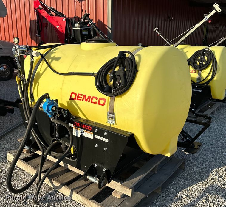 Demco 9416025  turf sprayer - NQ9399