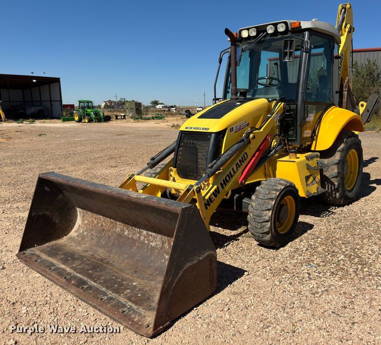 2012 New Holland B95B  backhoe - DK2562