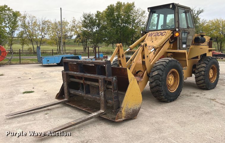 Case W20C  wheel loader - DW2852