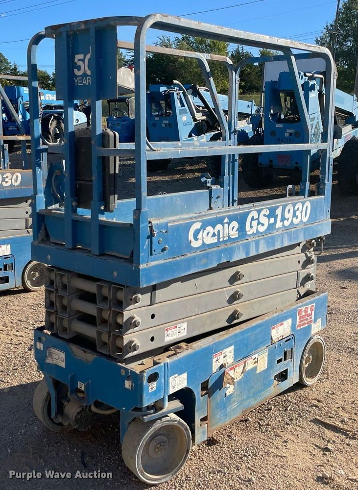 2016 Genie GS-1930  scissor lift - NA9568