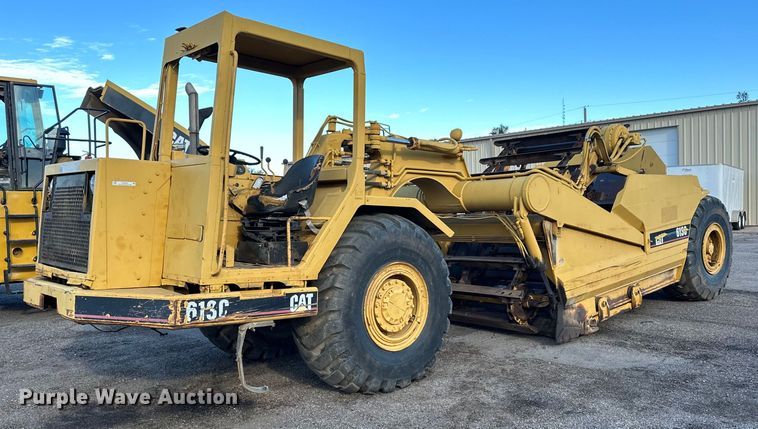 1989 Caterpillar 613C  elevating scraper - NP9675
