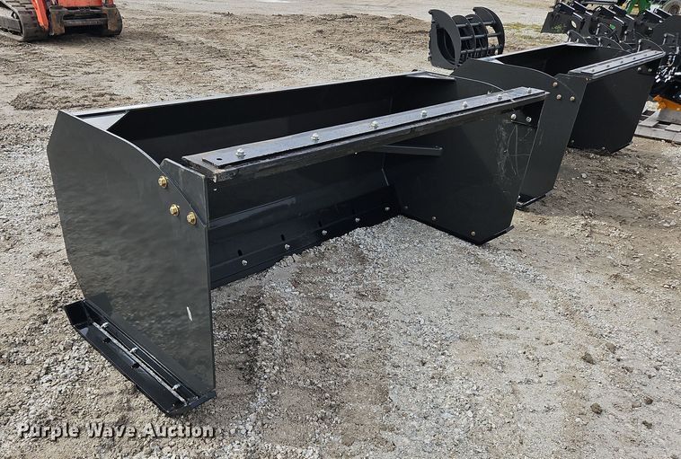 CID SPUSH84  84" W skid steer snow pusher - NZ9034