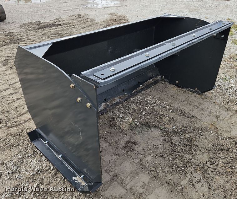 CID SPUSH72  72" W skid steer snow pusher - NZ9037