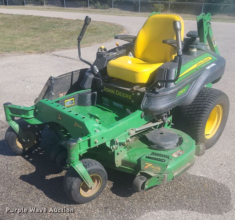 2013 John Deere Z950R  ZTR lawn mower - NJ9994
