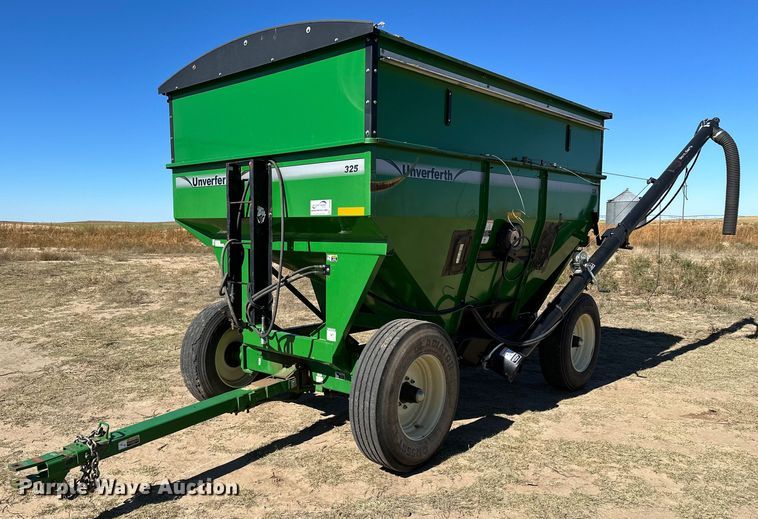 Unverferth 325  seed tender - DH1858