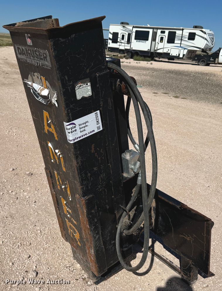 Danuser SM40 Hammer  skid steer post driver - DK2558