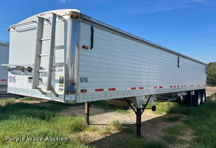 2005 Timpte Super Hopper  grain trailer - DS2437