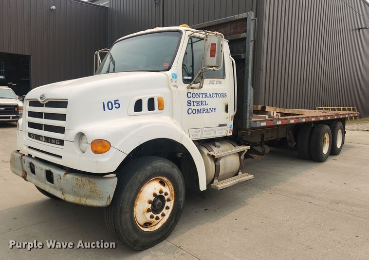 2006 Sterling L7500  flatbed truck - LX9714