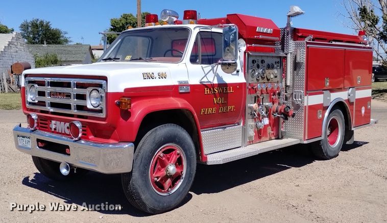 1977 GMC 6500  pumper fire truck - DP3399