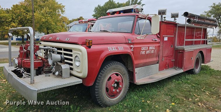 1973 Ford F600  fire truck - DR5839