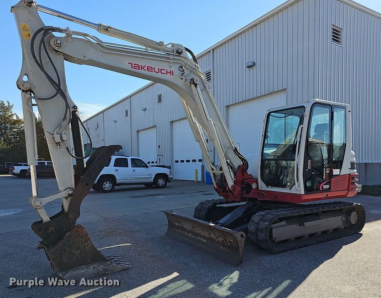 2013 Takeuchi TB285  mini excavator - DR5874
