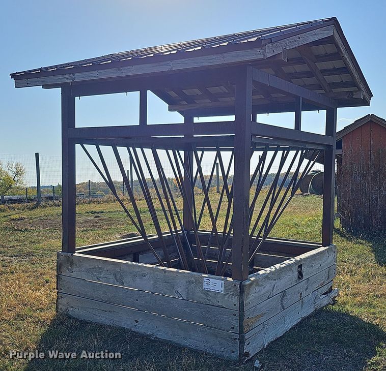 Hay bale feeder - DS5651
