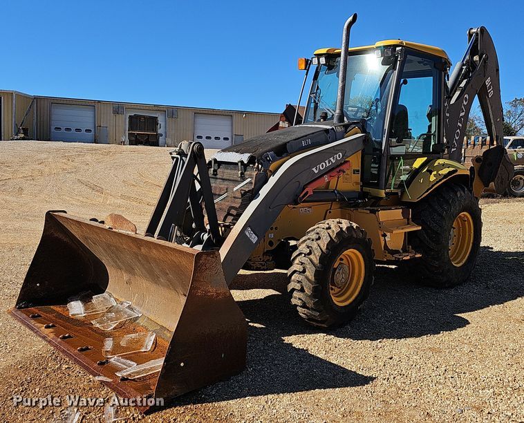 2008 Volvo BL70  backhoe - NP9082