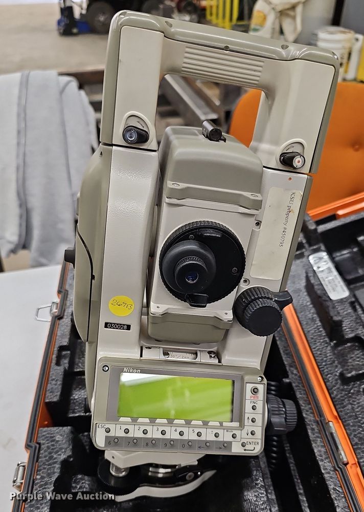 Nikon DTM820  grade laser - OL9337