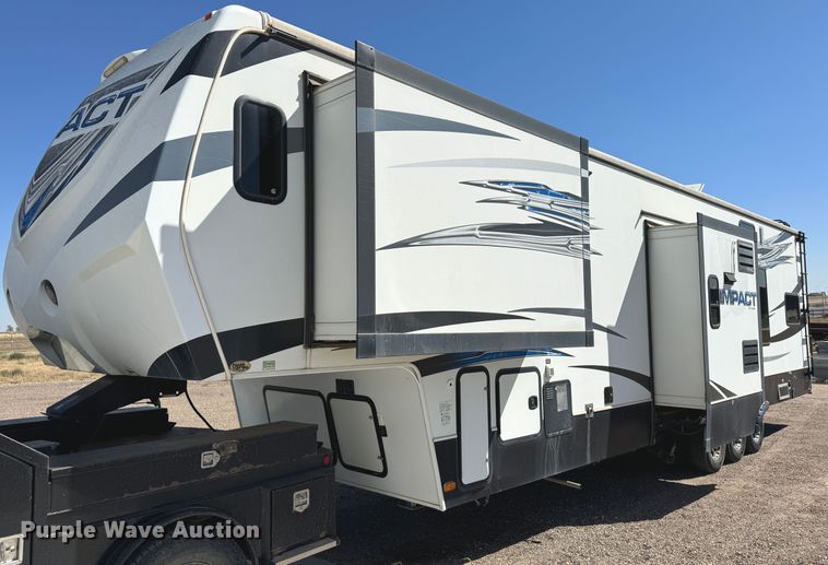 2015 Impact IP386  toy hauler camper - DK2574