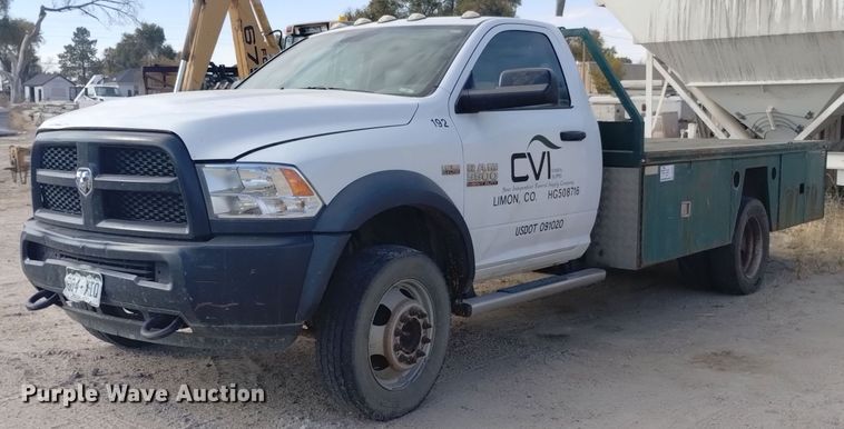 2017 Dodge Ram 5500HD  flatbed truck - DK8864