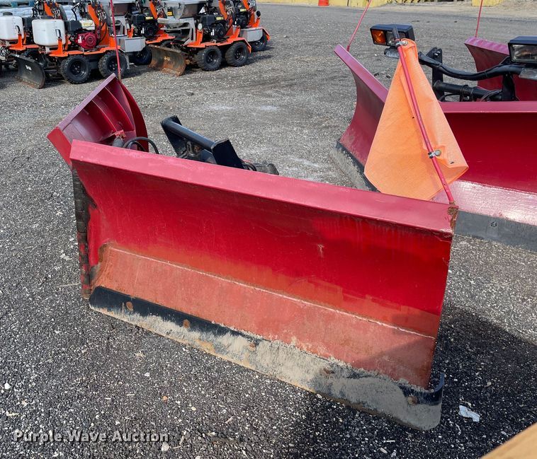 Boss Power V  10' W snow plow - DP0171