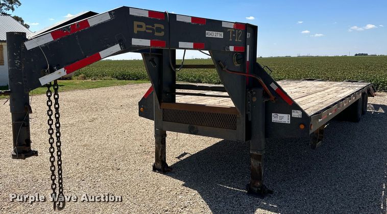 2007 Big Tex  equipment trailer - DQ1440