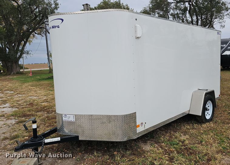 2015 Sharp  enclosed cargo trailer - DS5656
