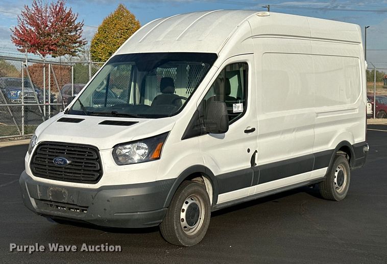 2015 Ford Transit 250  van - DW2881