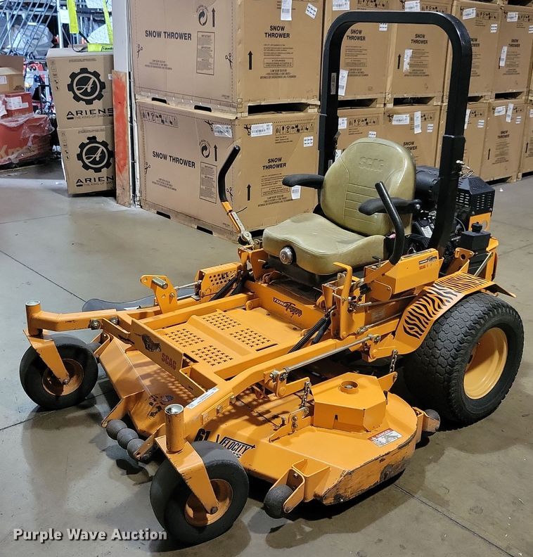 2013 Scag Turf Tiger  ZTR lawn mower - LO9876
