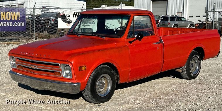 1968 Chevrolet C10  pickup truck - NR9016
