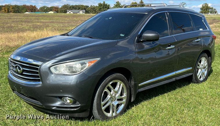 2013 Infiniti JX35  SUV - NR9019