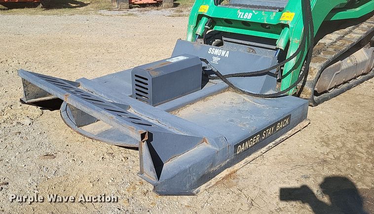 72" W skid steer brush mower - DK1159