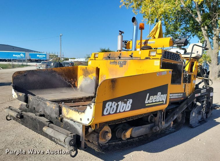 2007 LeeBoy 8816B  paver - DN4145