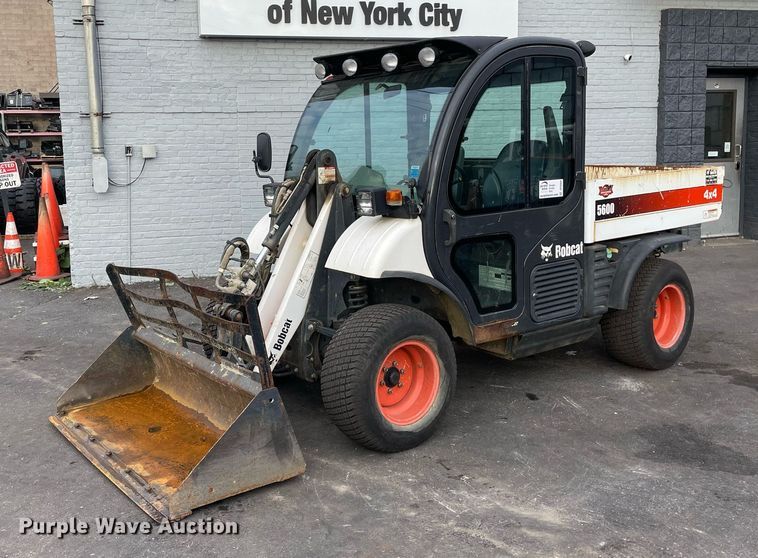 2015 Bobcat Toolcat 5600  utility vehicle - DP0069