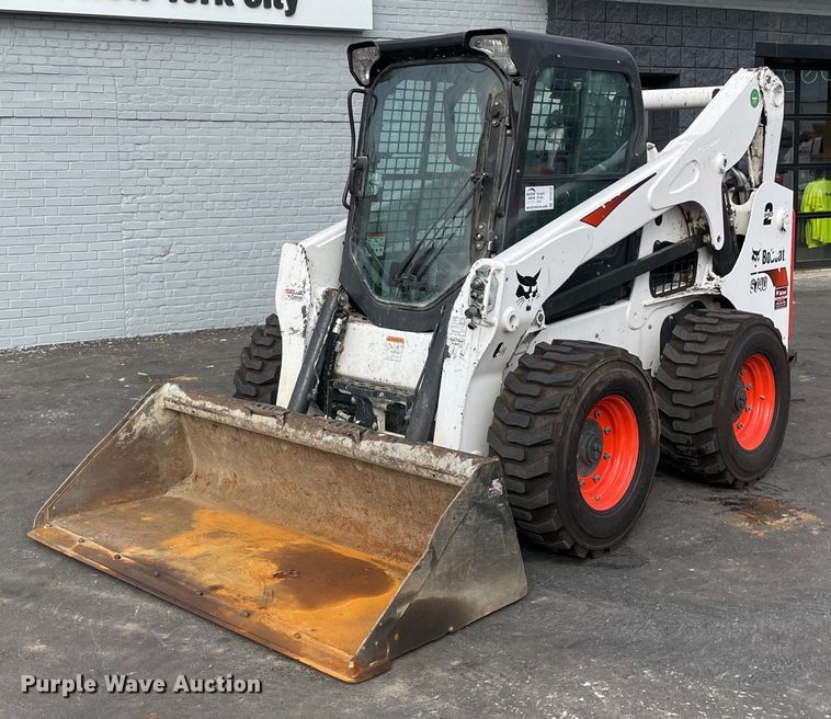 2021 Bobcat S740  skid steer loader - DP0072