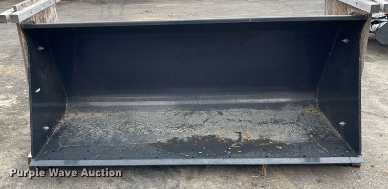 Bobcat  75&quot; W skid steer bucket - DP0094