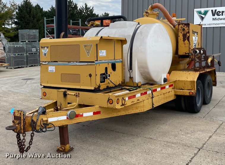 2001 Vermeer E900  vacuum excavator - DP0104