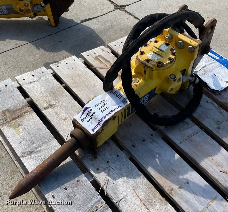 Atlas Copco SB102  breaker - DP0116