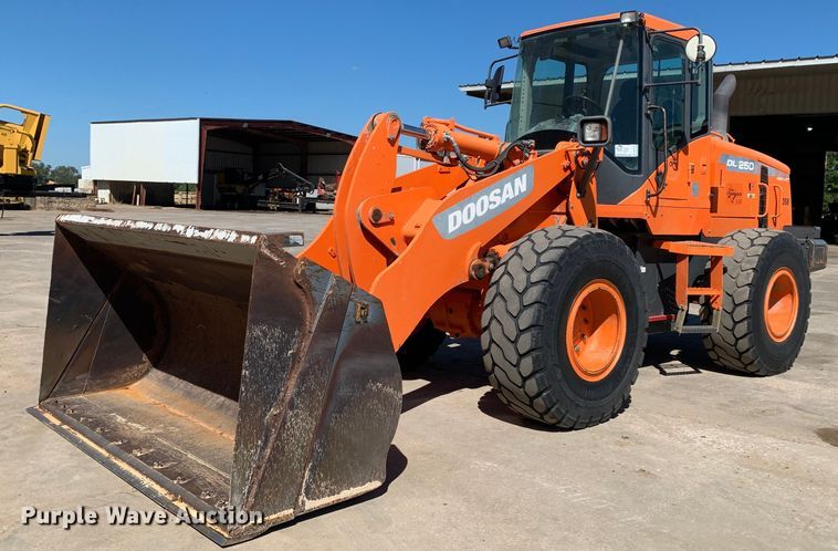 2014 Doosan DL250-3  high lift wheel loader - DP8712