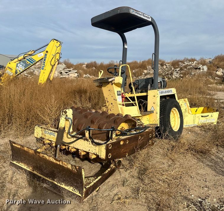 Bomag BW124PDB  single drum vibratory roller - IU9098