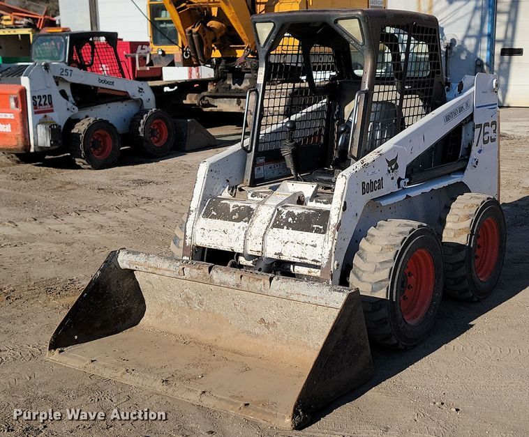 2002 Bobcat 763  skid steer loader - JW9567
